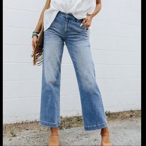 Light wash high waist jeans